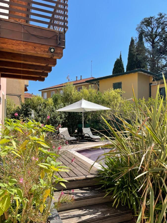 Villa Arzilla Desenzano del Garda Eksteriør billede