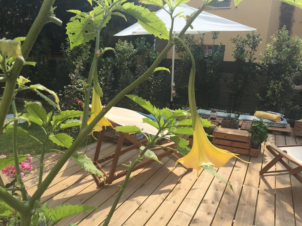 Villa Arzilla Desenzano del Garda Eksteriør billede